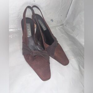 Sale‼️Y2K Suede Heels Prevata